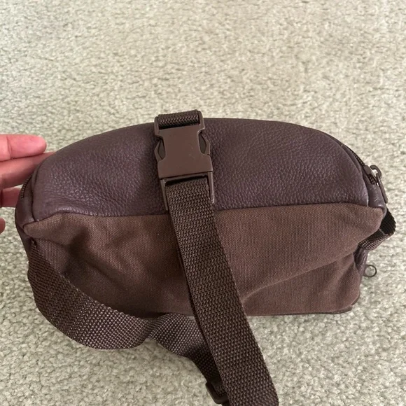 Vintage Wilson’s Genuine Leather Fanny Pack Belt Bag Brown NEW - Picture 3 of 10